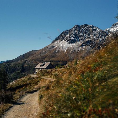 Casa Alpina Belvedere Поскиаво Екстериор снимка